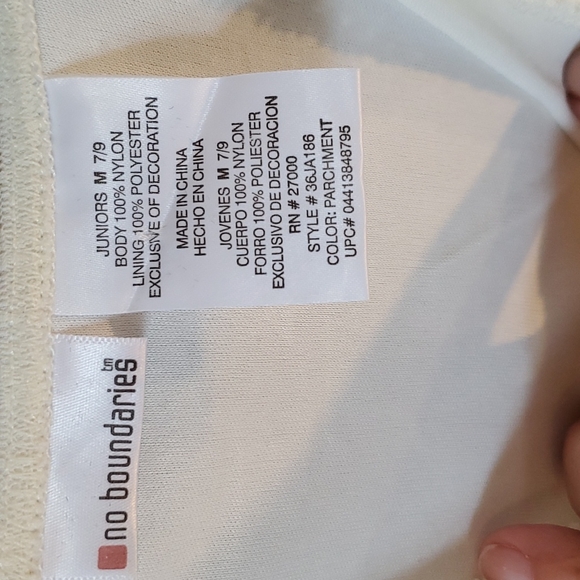 Cream camisole blouse - Picture 5 of 5